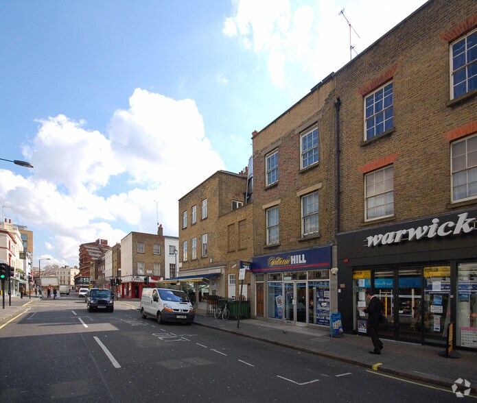 32 Warwick Way, Londres à vendre - Photo de l’immeuble – Image 2 sur 5