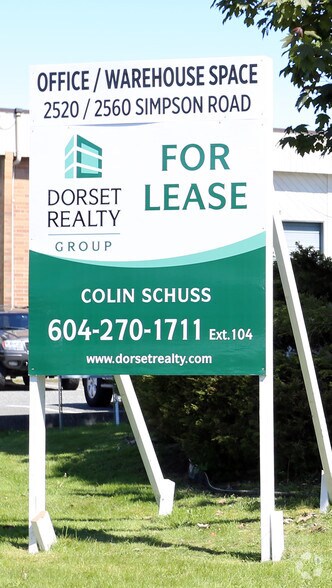 2560 Simpson Rd, Richmond, BC à louer - Photo de l’immeuble – Image 3 sur 5