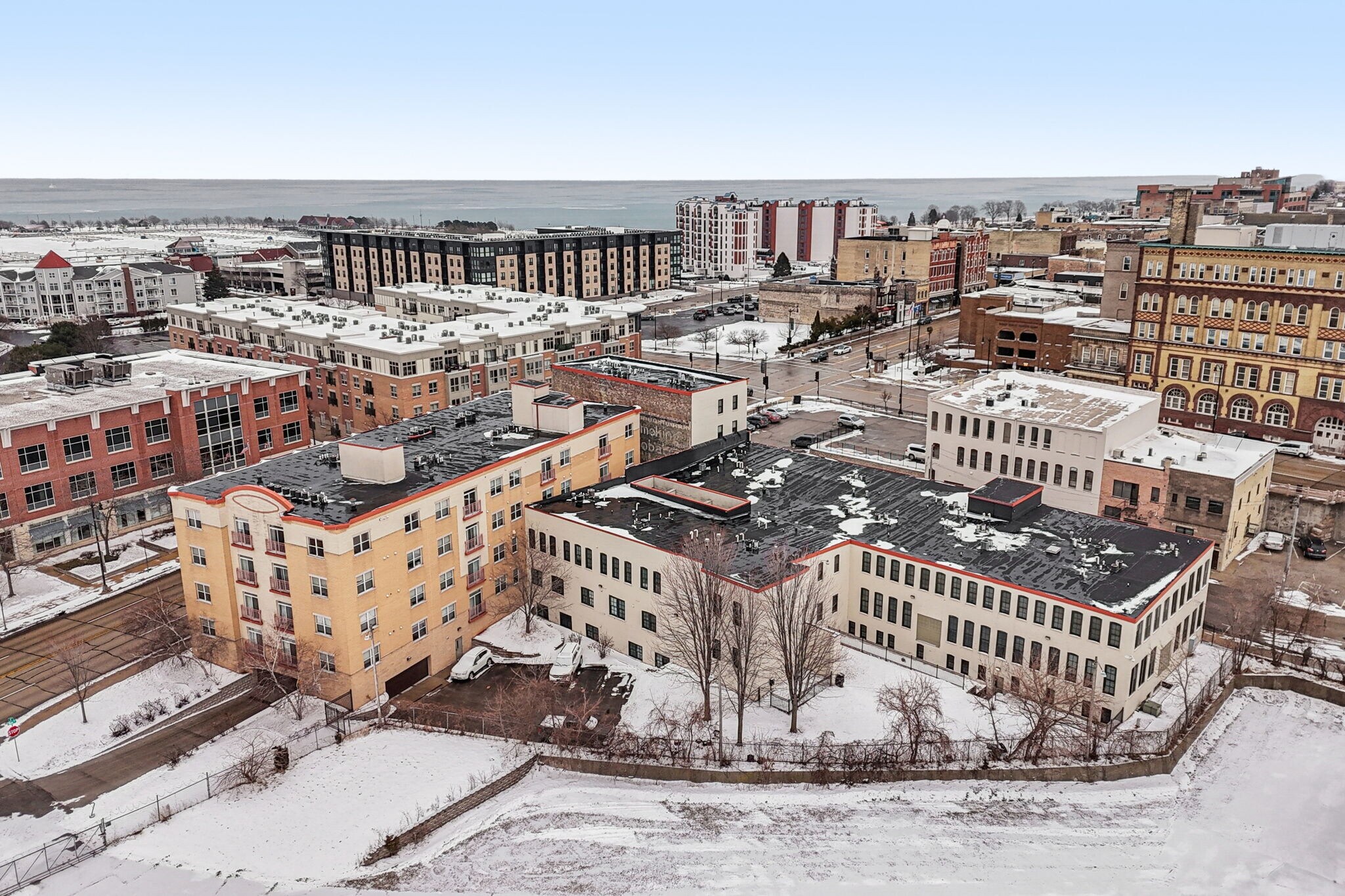 134 Main St, Racine, WI à vendre Photo principale– Image 1 sur 69