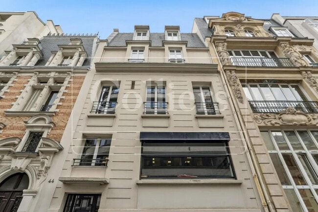Plus de détails pour 44 Rue Fortuny, Paris - Bureau à louer