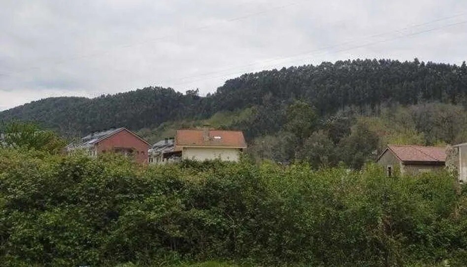 Terrain dans Cartes, Cantabria à vendre - Photo de l’immeuble – Image 3 sur 5
