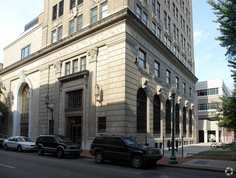 109 Capitol St, Charleston, WV à vendre - Photo de l’immeuble – Image 3 sur 23