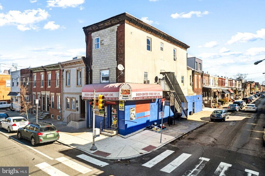 1267 S 22nd St, Philadelphia, PA à vendre - Photo de l’immeuble – Image 2 sur 15