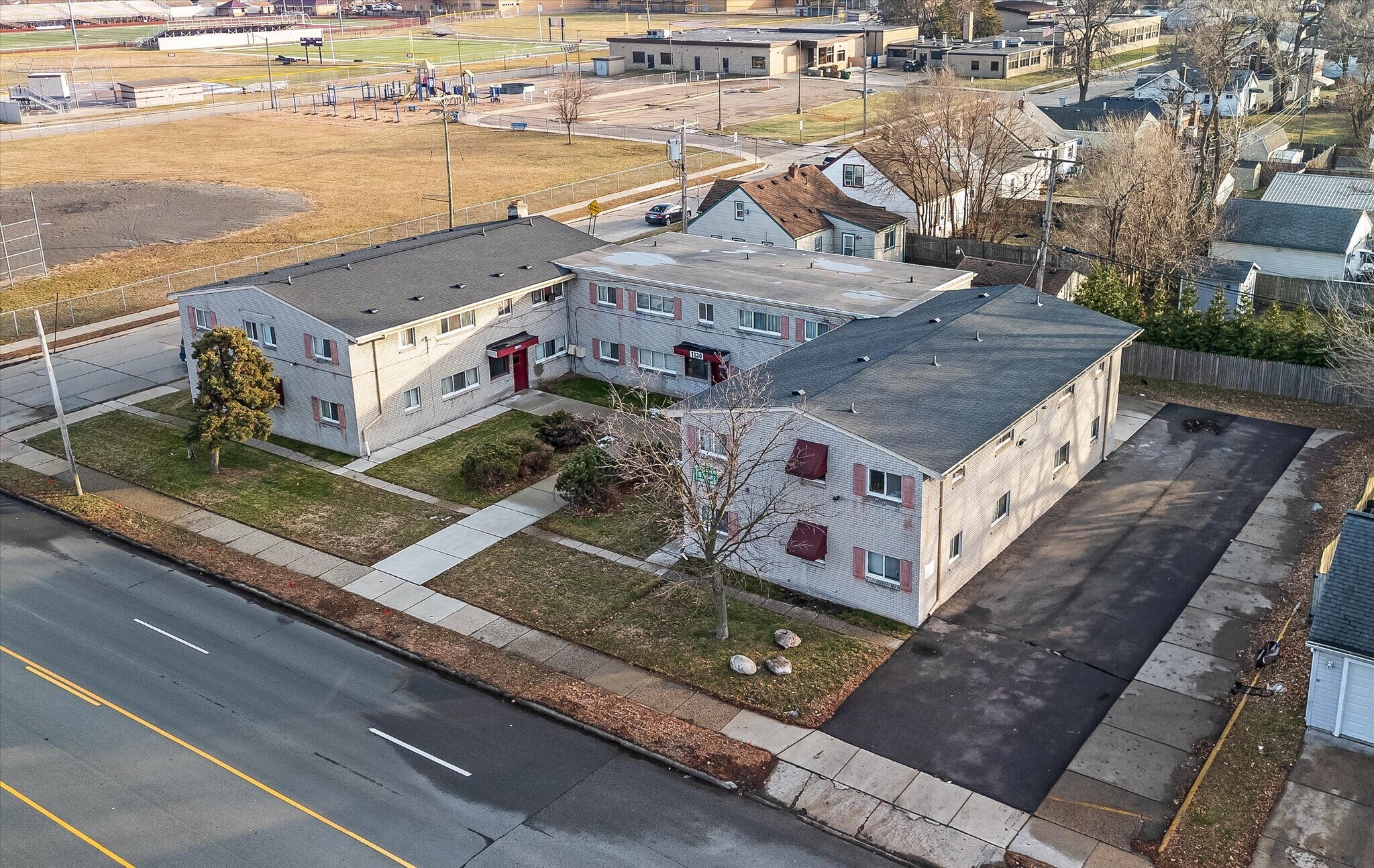 1130 E Woodward Heights Blvd, Hazel Park, MI à vendre Photo principale– Image 1 sur 8