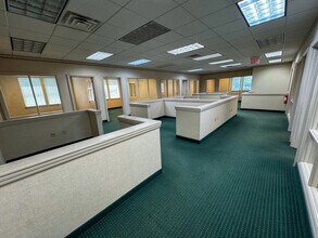 845 Commerce Dr, Perrysburg, OH à louer Photo intérieure– Image 2 sur 7