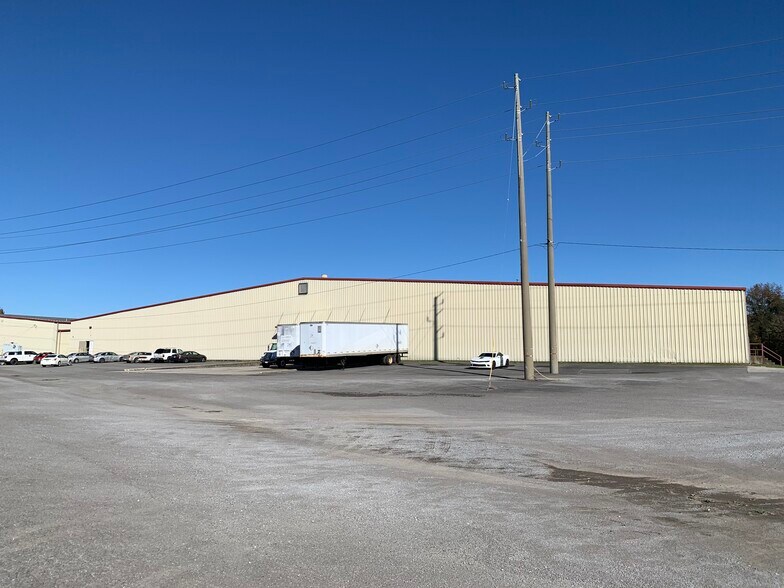 1400 E 42nd St, Chattanooga, TN à louer - Photo de l’immeuble – Image 2 sur 29