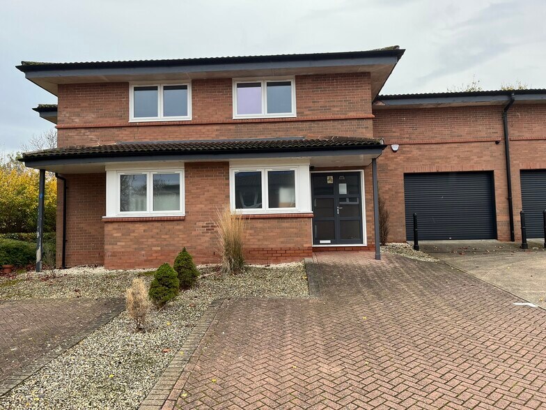 15-21 Drakes Mews, Milton Keynes à louer - Photo de l’immeuble – Image 1 sur 6