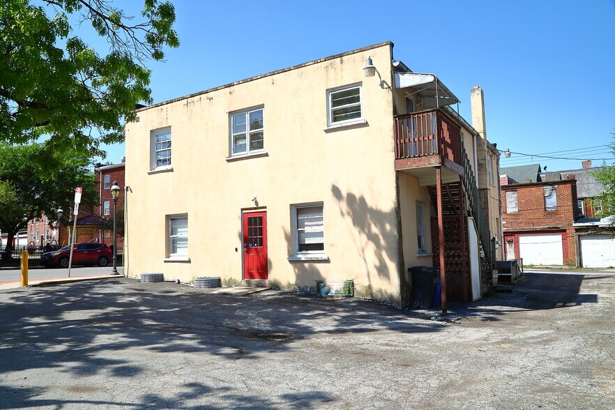 221 E Princess St, York, PA à vendre - Photo de l’immeuble – Image 2 sur 17