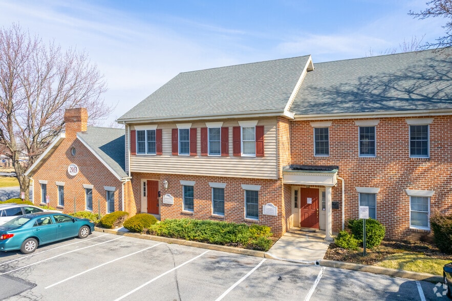 2913 Windmill Rd, Sinking Spring, PA à vendre - Photo principale – Image 1 sur 7