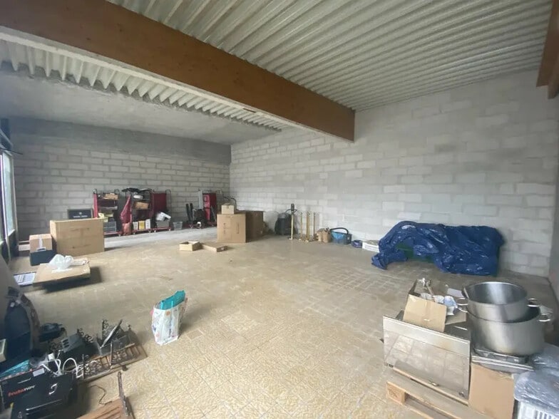 Local commercial dans Harfleur à louer - Photo intérieure – Image 3 sur 4