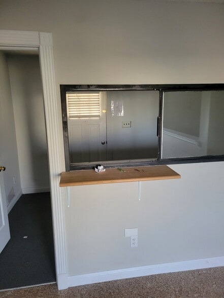 1241 Hill Rd, Pickerington, OH à louer - Photo intérieure – Image 3 sur 23