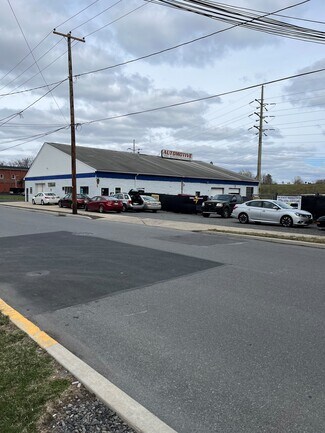 Plus de détails pour 26 N Second St, Stroudsburg, PA - Local commercial à vendre