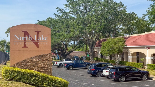 Plus de détails pour 528 Northlake Blvd, Altamonte Springs, FL - Différents types d’espaces à louer