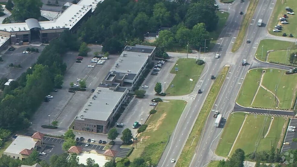 5510 280 Hwy S, Birmingham, AL à louer - Vidéo aérienne – Image 2 sur 5