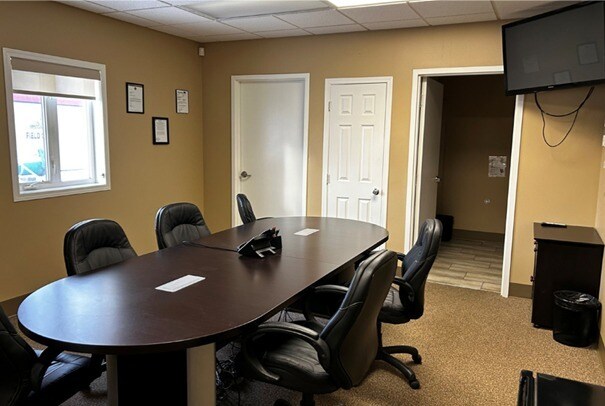 338 Industrial Dr, Regina, SK à vendre - Photo intérieure – Image 2 sur 4
