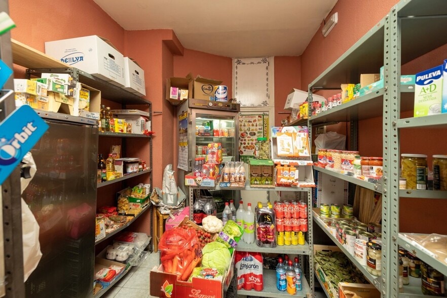 Local commercial dans Granada, Granada à vendre - Photo intérieure – Image 3 sur 19