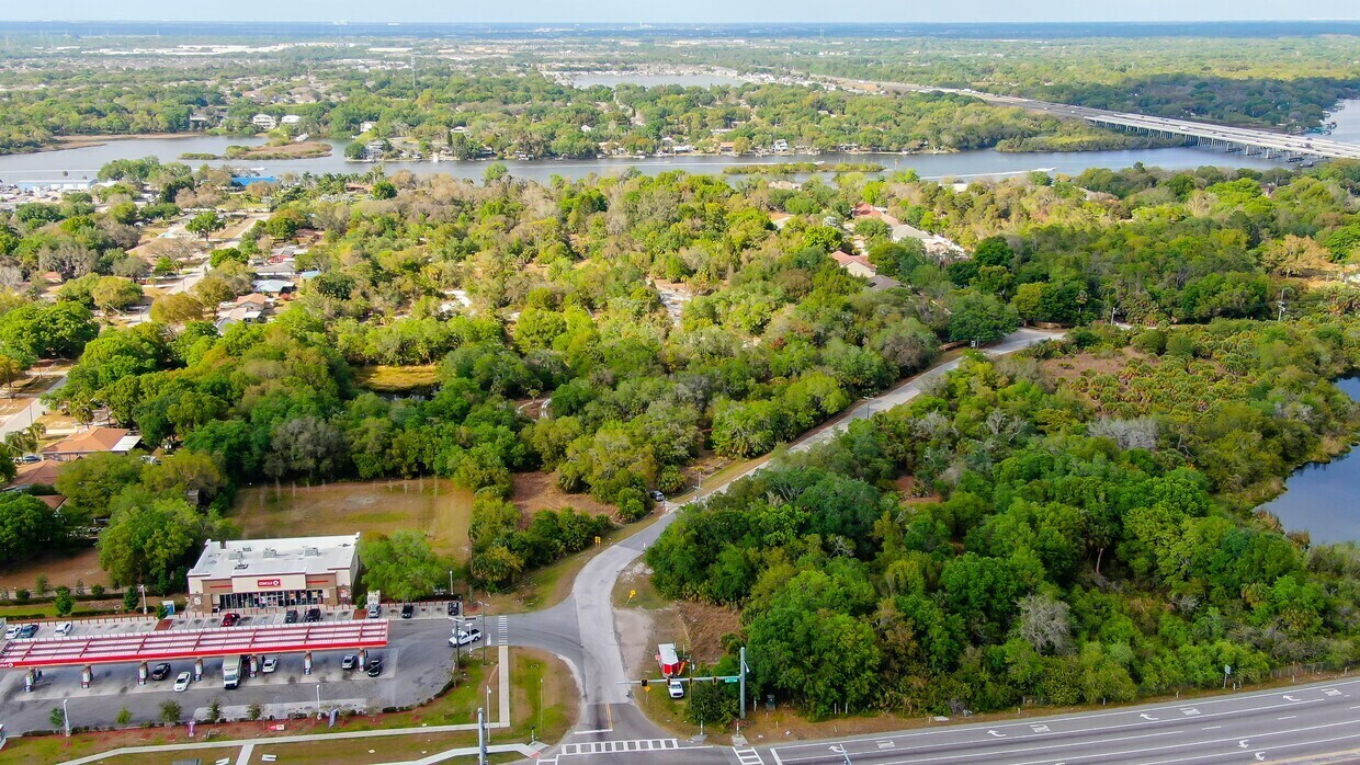 9236-9248 Old Gibsonton Dr, Gibsonton, FL à vendre Photo principale– Image 1 sur 25
