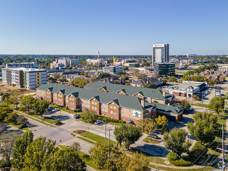 5860 Corporate Blvd, Baton Rouge, LA à vendre - Photo de l’immeuble – Image 3 sur 4