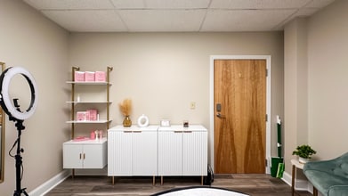 210 Pomeroy Ave, Meriden, CT à louer Photo intérieure– Image 1 sur 17