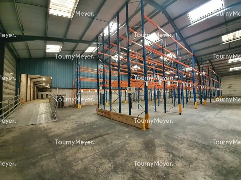 Industriel/Logistique dans Cestas à louer - Photo de l’immeuble – Image 3 sur 8
