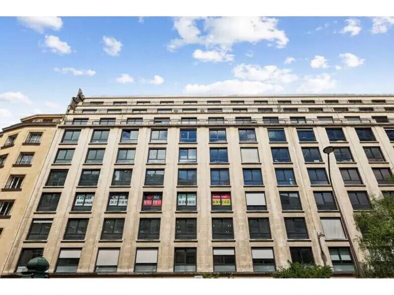 8 Rue Bellini, Paris à louer - Photo de l’immeuble – Image 1 sur 10