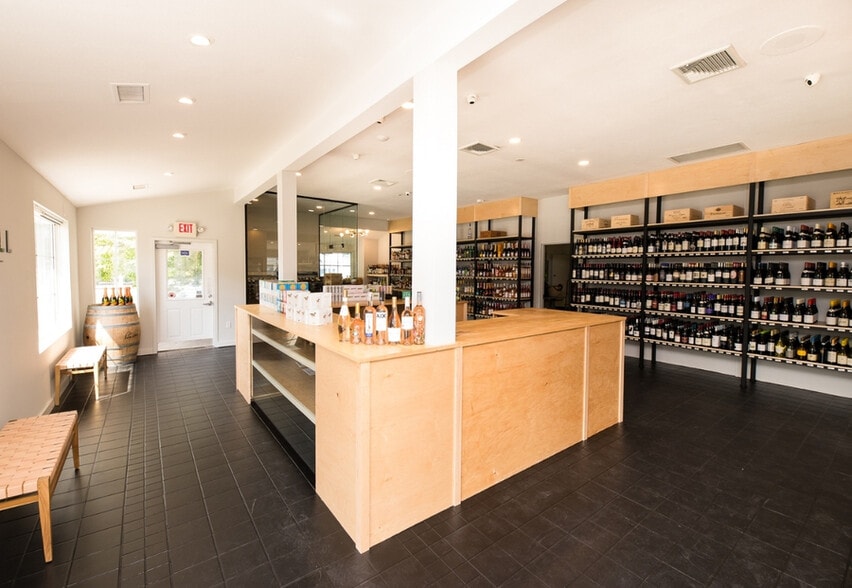760 Montauk Hwy, Water Mill, NY à louer - Photo intérieure – Image 3 sur 7