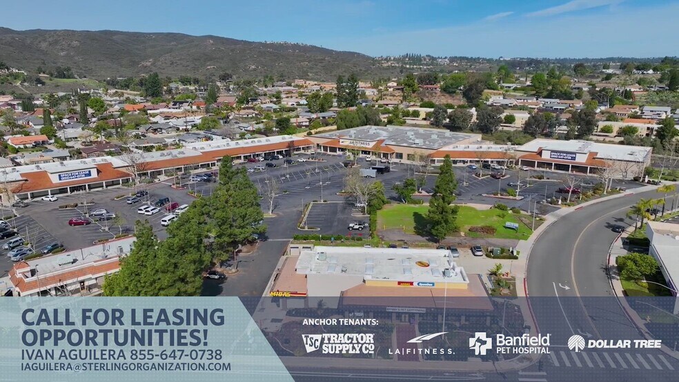 12622-12666 Poway Rd, Poway, CA à louer - Vidéo sur l’annonce professionnelle – Image 2 sur 20
