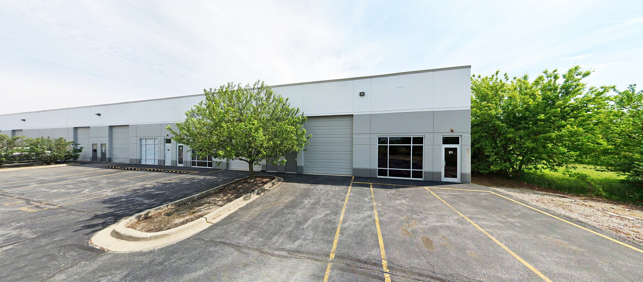 195 Kendall Point Dr, Oswego, IL à louer Photo de l’immeuble– Image 1 sur 12