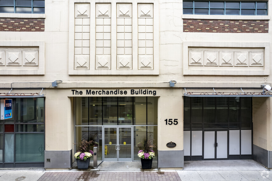 89 Gould St, Toronto, ON à louer - Photo de l’immeuble – Image 3 sur 6