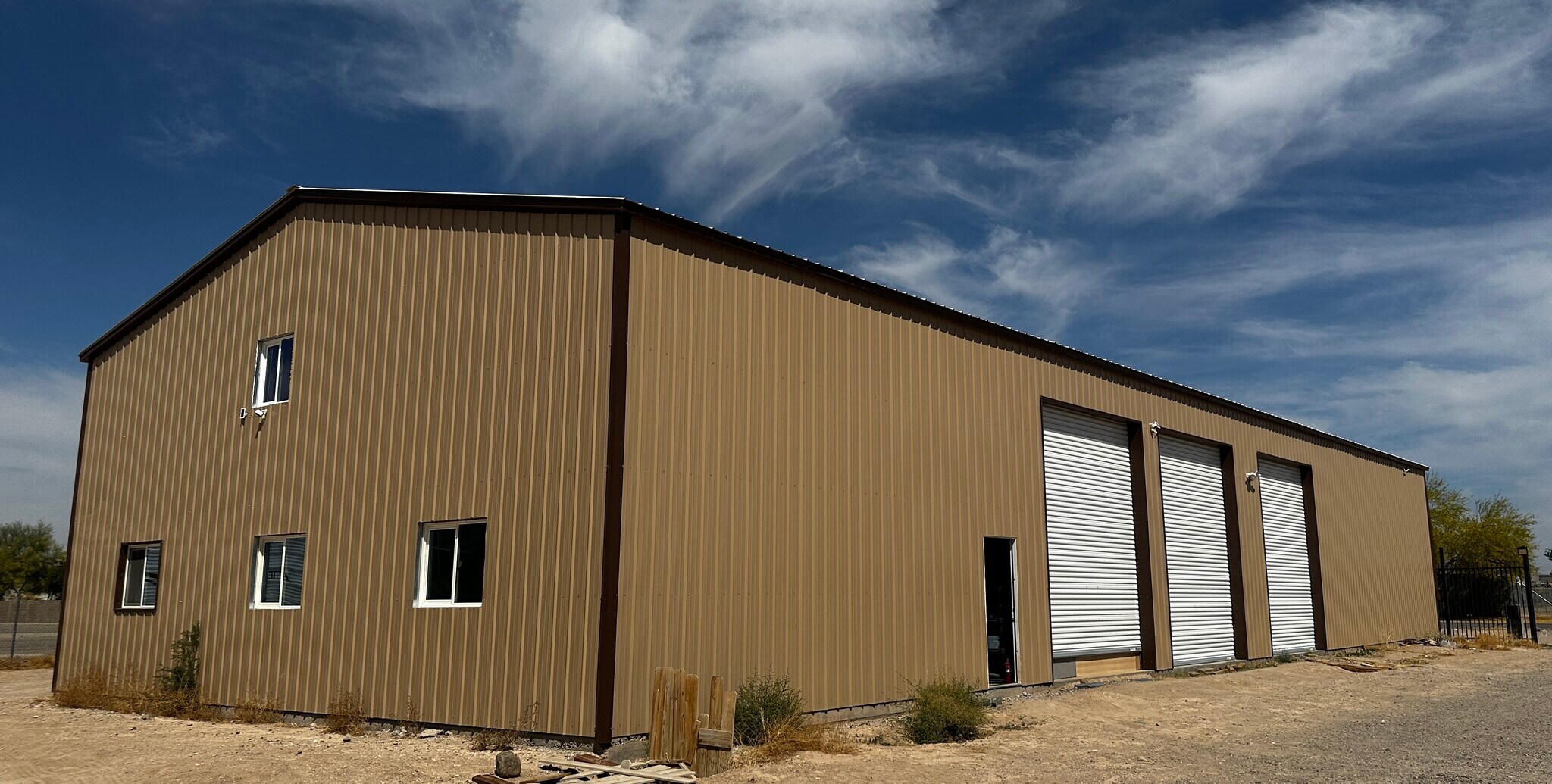 12301 W Butler Dr, El Mirage, AZ à vendre Photo principale– Image 1 sur 2