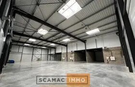 Local d'activités dans Marignane à vendre - Photo de l’immeuble – Image 3 sur 4