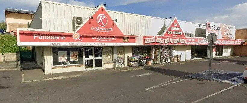 Local commercial dans Puiseux-Pontoise à louer - Photo de l’immeuble – Image 1 sur 4