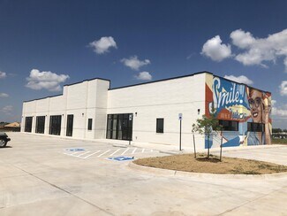 Plus de détails pour 901 E Main St, Yukon, OK - Bureau à louer