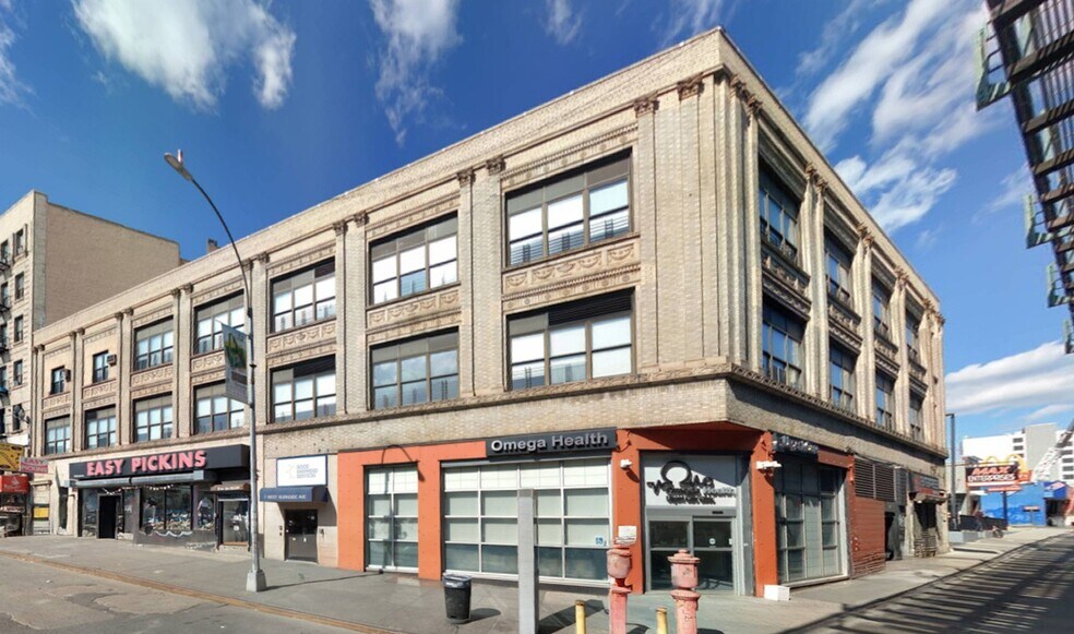 5 W Burnside Ave, Bronx, NY à louer - Photo de l’immeuble – Image 2 sur 2