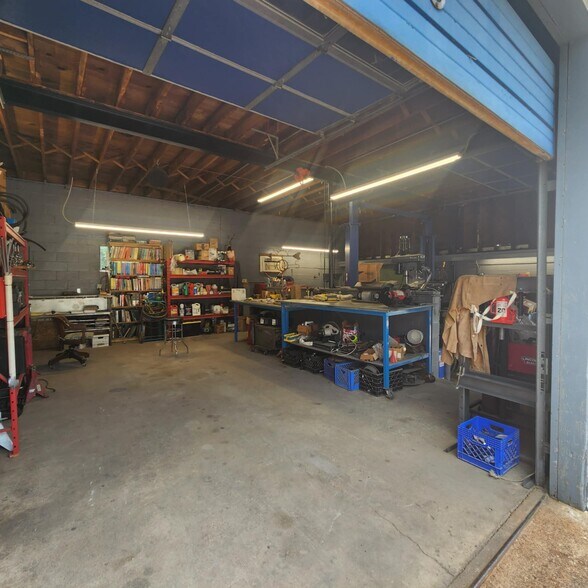 1236 Diamond blvd, Lead Hill, AR à vendre - Photo de l’immeuble – Image 2 sur 6