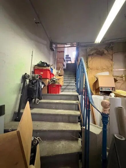 Local d'activités dans Asnières-sur-Seine à vendre - Photo intérieure – Image 3 sur 7