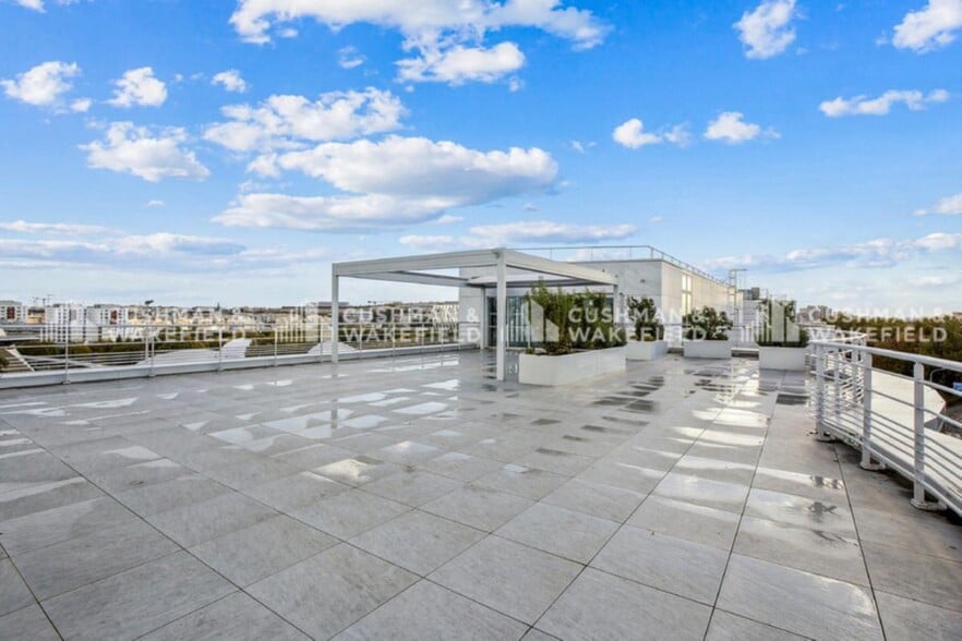 9-35 Avenue Pierre De Coubertin, Paris à vendre - Photo de l’immeuble – Image 3 sur 13