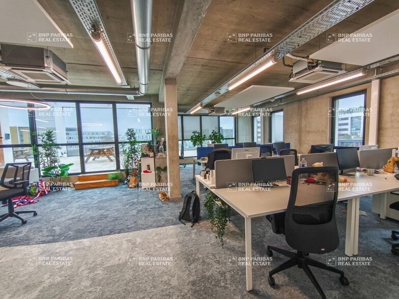 Bureau dans Cesson-Sévigné à louer - Photo de l’immeuble – Image 3 sur 11