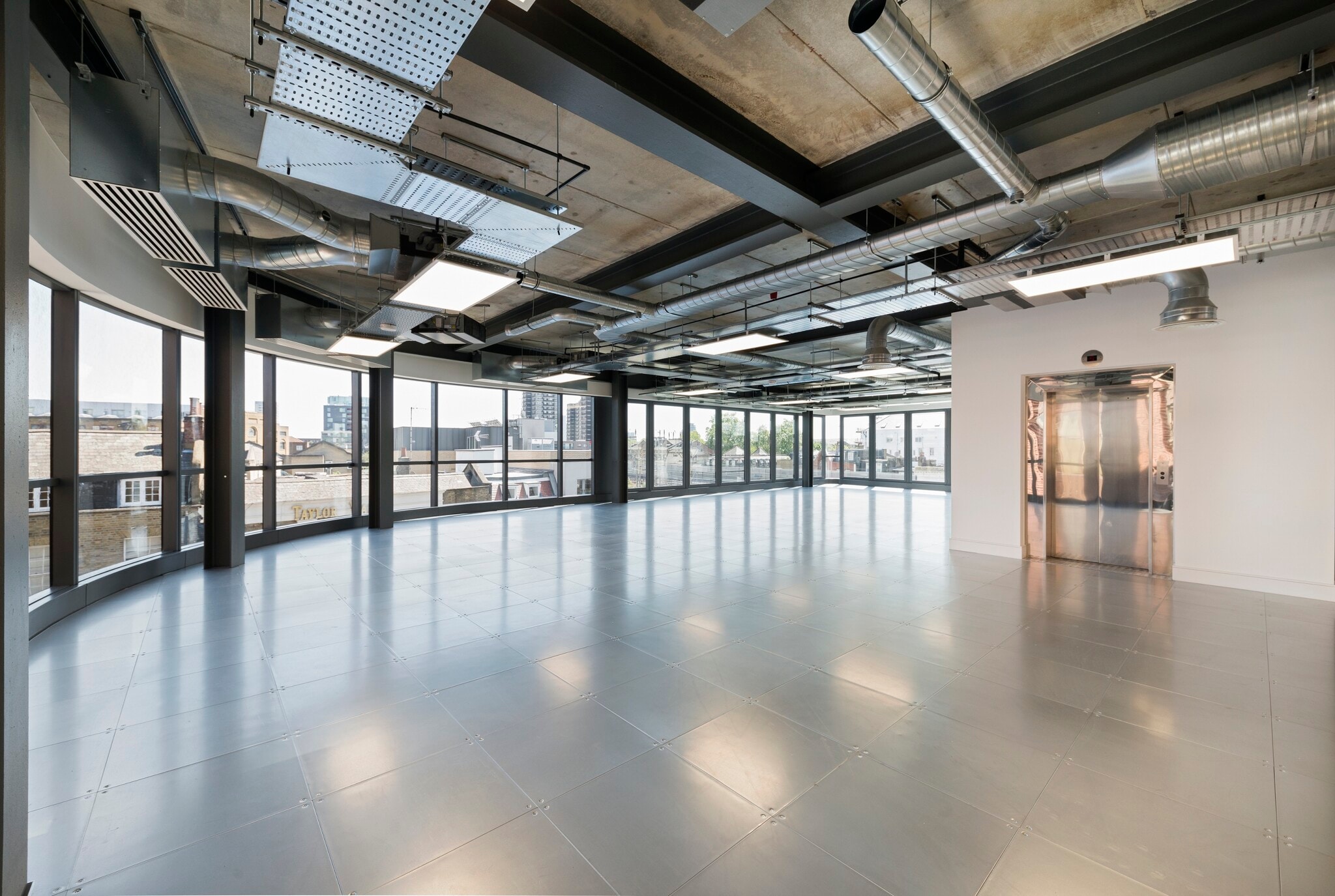 120 Leman St, Londres à louer Photo intérieure– Image 1 sur 2