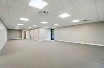 241 Paddock Ct, Delaware, OH à louer Photo de l’immeuble– Image 1 sur 13