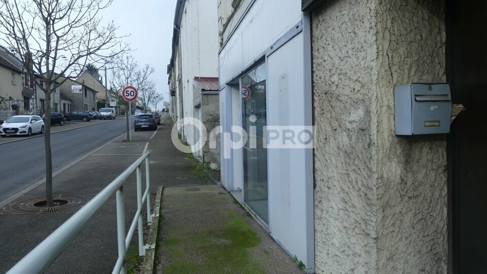 Bureau dans Imphy à louer - Photo de l’immeuble – Image 2 sur 6