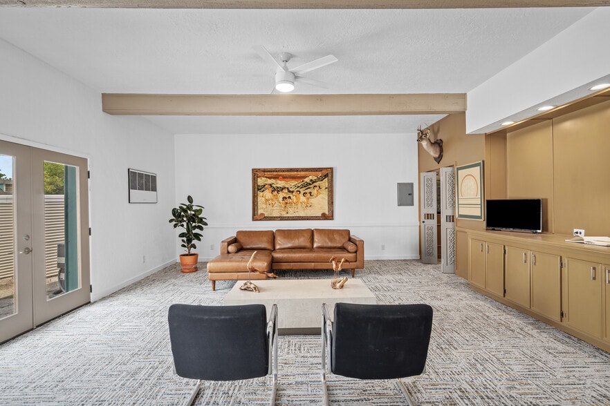 3915 McKinney St, Houston, TX à louer - Photo de l’immeuble – Image 2 sur 10