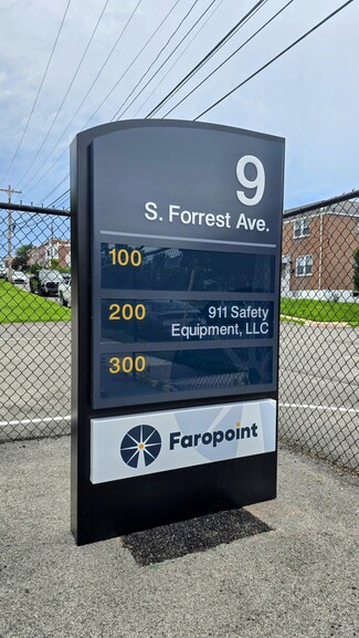 Plus de détails pour 9 S Forrest Ave, Norristown, PA - Industriel/Logistique à vendre