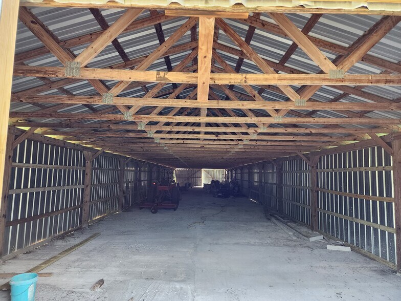 Watkins Rd, Haines City, FL à louer - Photo de l’immeuble – Image 3 sur 5