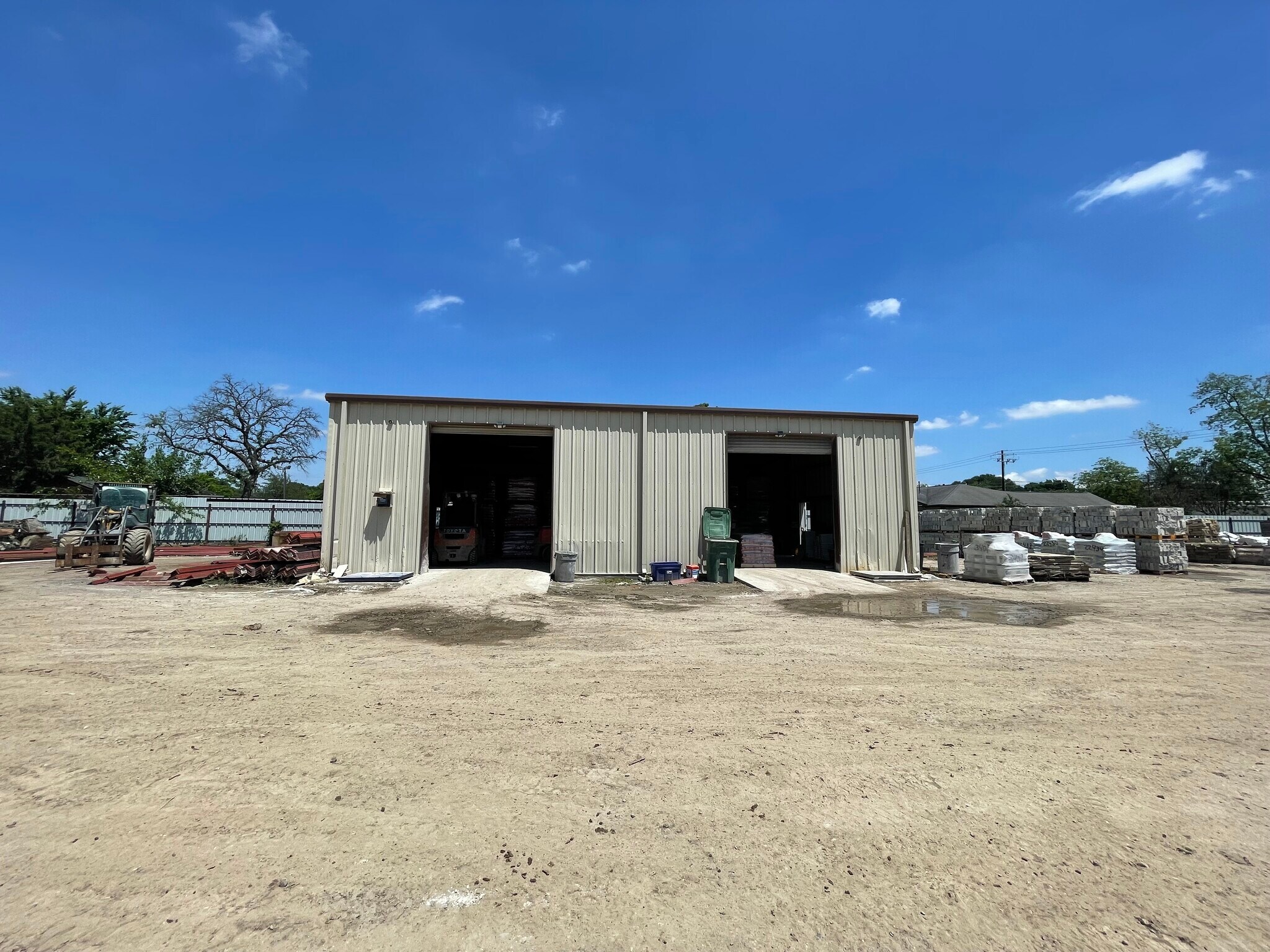 7611 Schneider St, Houston, TX à vendre Photo principale– Image 1 sur 8