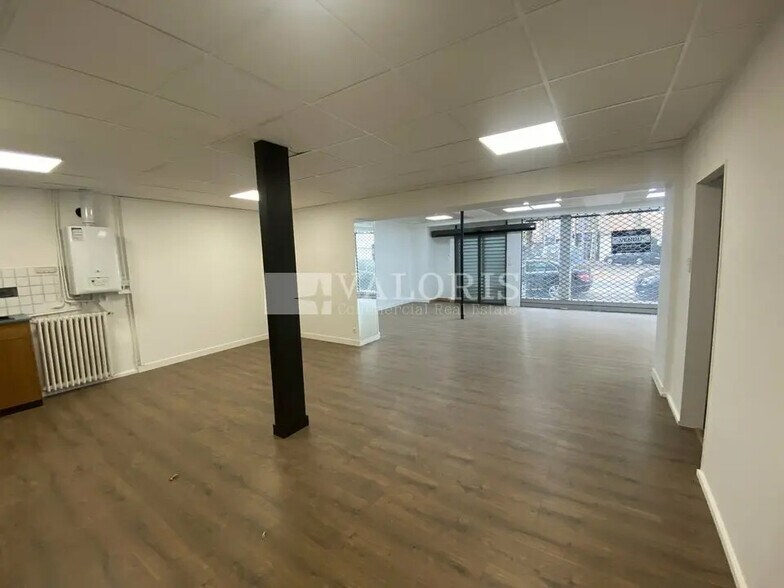 Local commercial dans Lyon à vendre - Photo intérieure – Image 2 sur 9