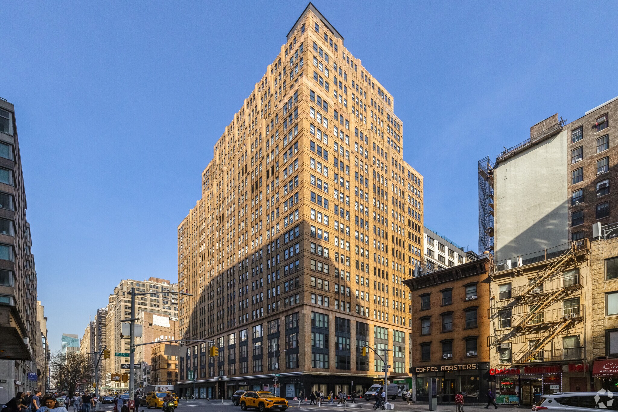 275 Seventh Ave, New York, NY à louer Photo principale– Image 1 sur 8