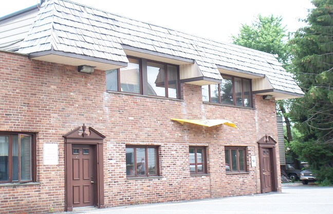 231 Herbert Ave, Closter, NJ à louer - Photo de l’immeuble – Image 3 sur 3
