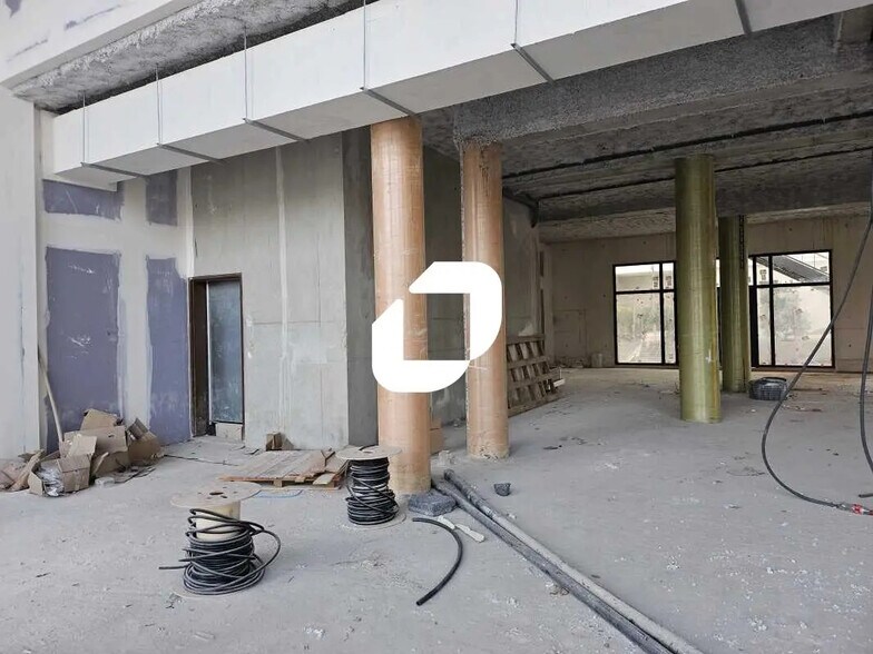 Local commercial dans Montpellier à louer - Photo de l’immeuble – Image 3 sur 13