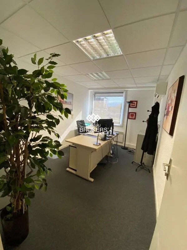 Bureau dans Seyssinet-Pariset à louer Photo de l’immeuble– Image 1 sur 17